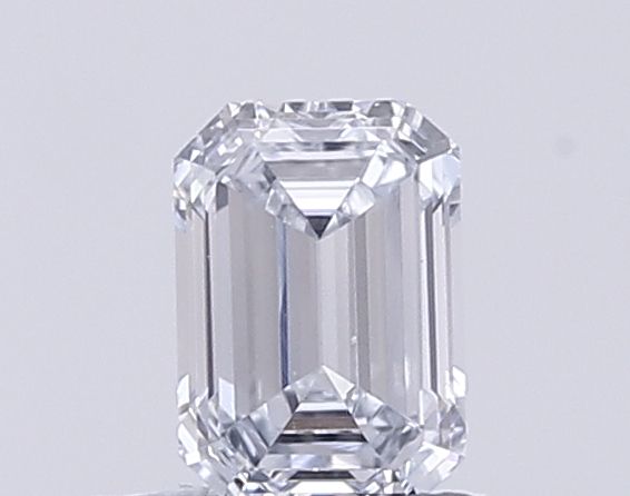0.43 ct Emerald diamond