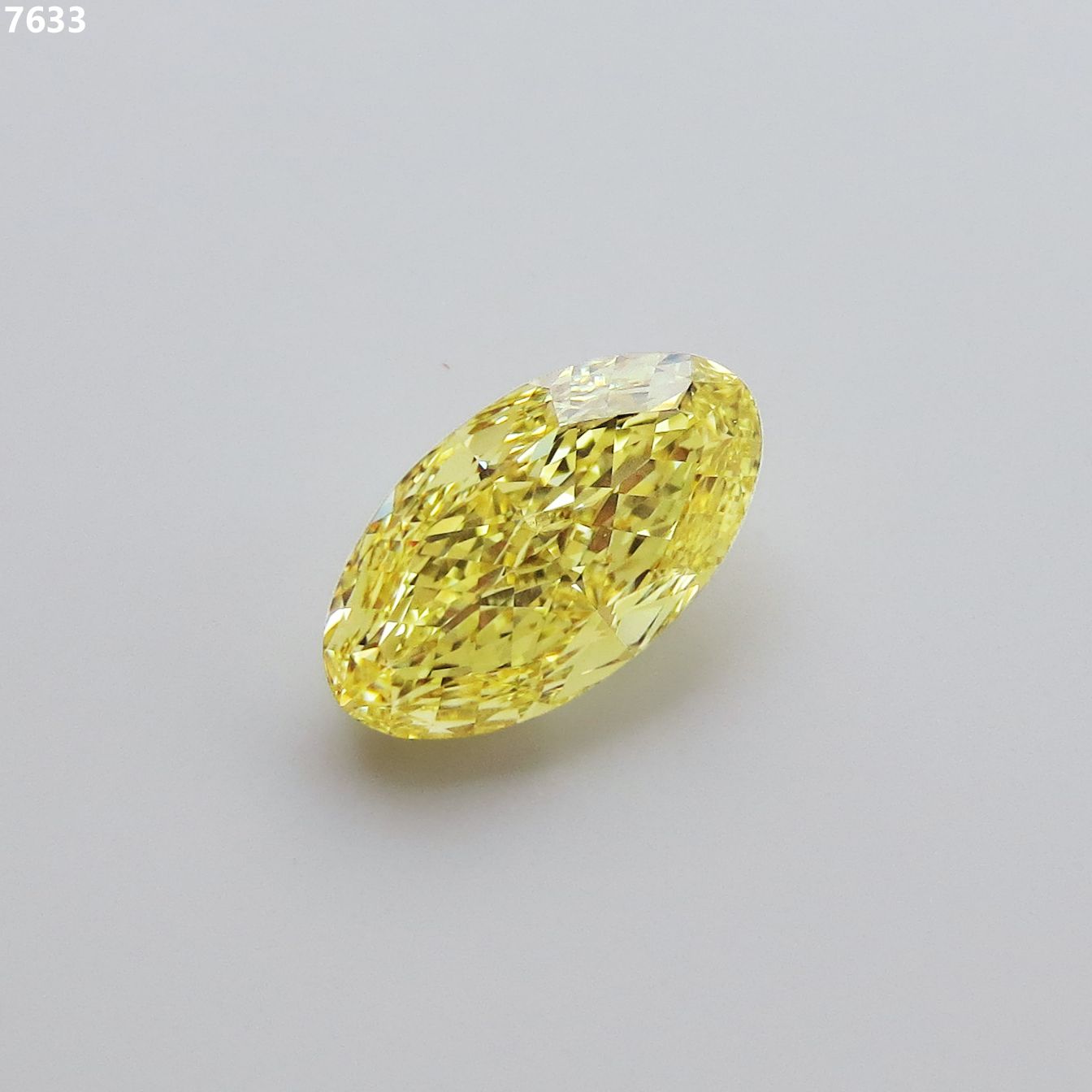 2.01 ct Oval diamond