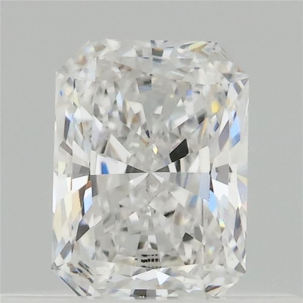 0.33 ct lab-grown Radiant Diamond