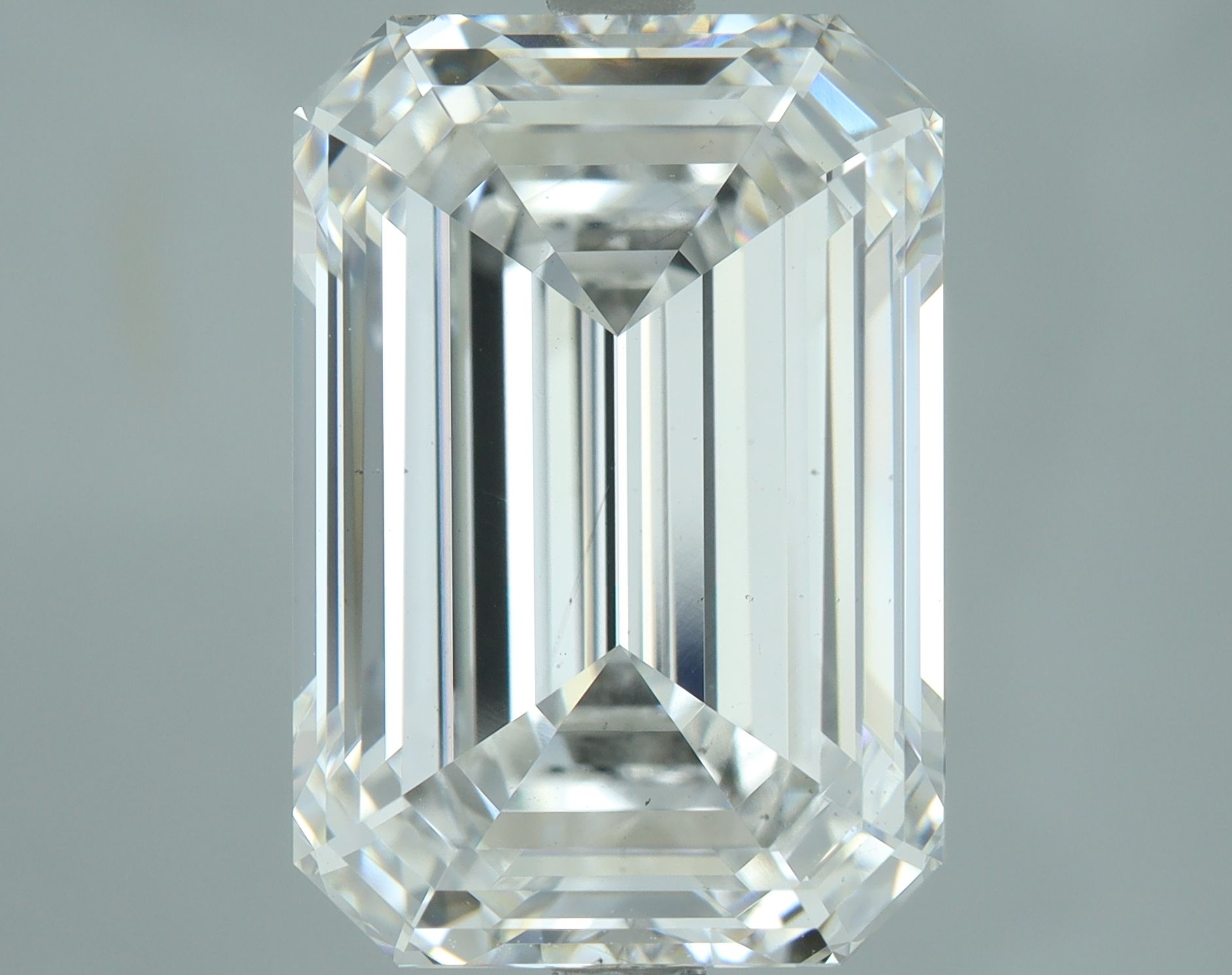 6.86 ct. emerald Lab Grown Diamond front image