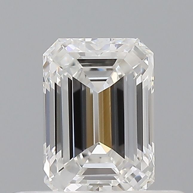 0.50 ct Emerald diamond