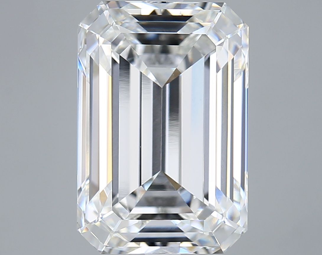 9.00 ct. emerald Lab Grown Diamond front image