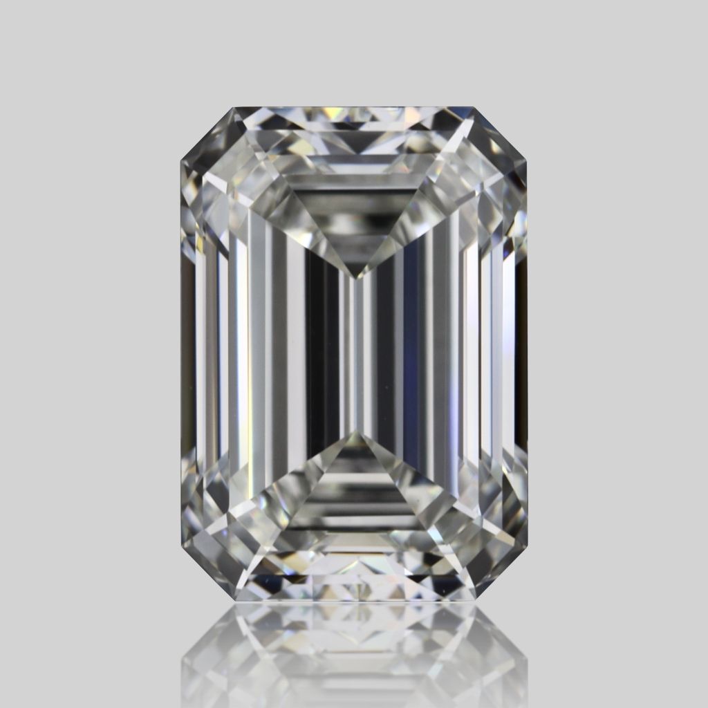 1.22 ct Emerald diamond