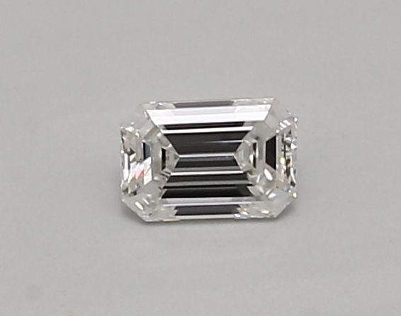 0.4 ct lab-grown Emerald Diamond
