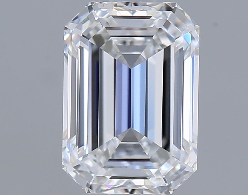 1.57 ct. emerald Lab Grown Diamond front image
