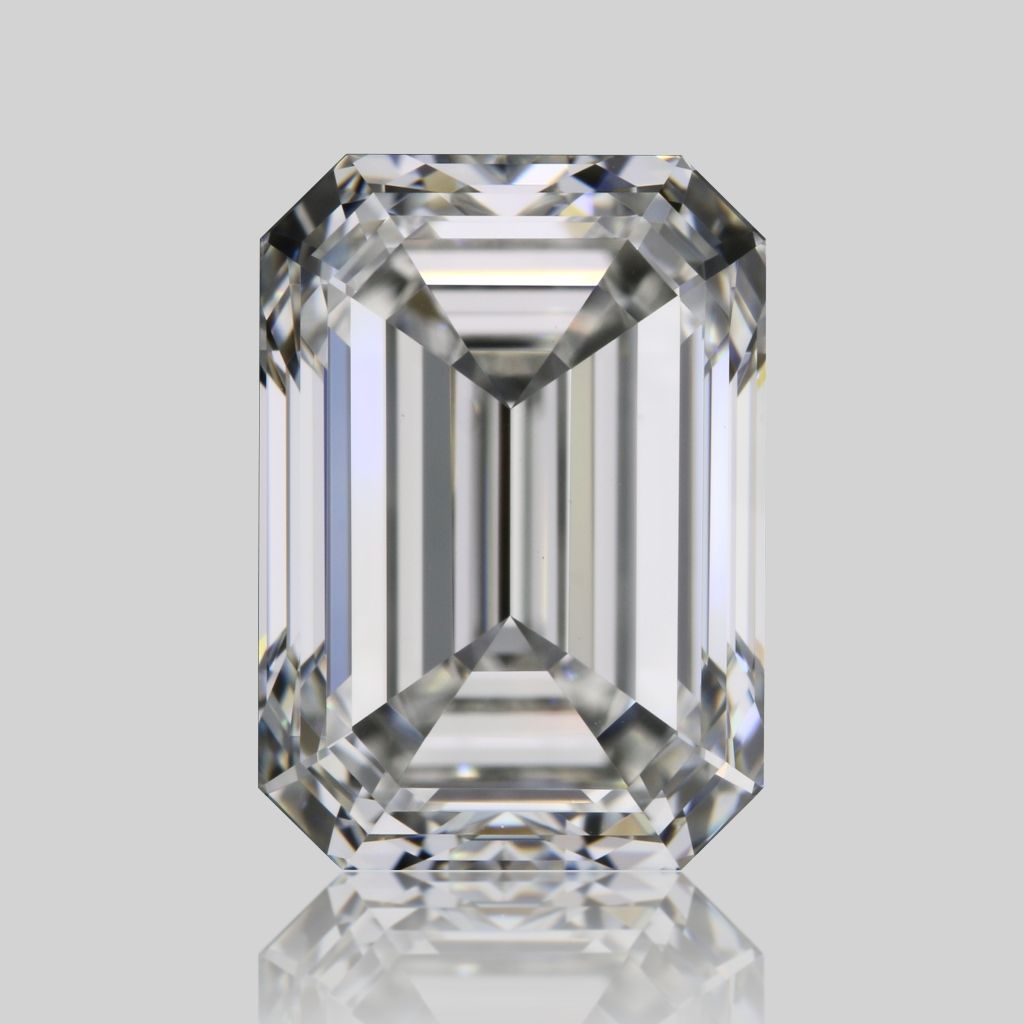 2.01 ct Emerald diamond