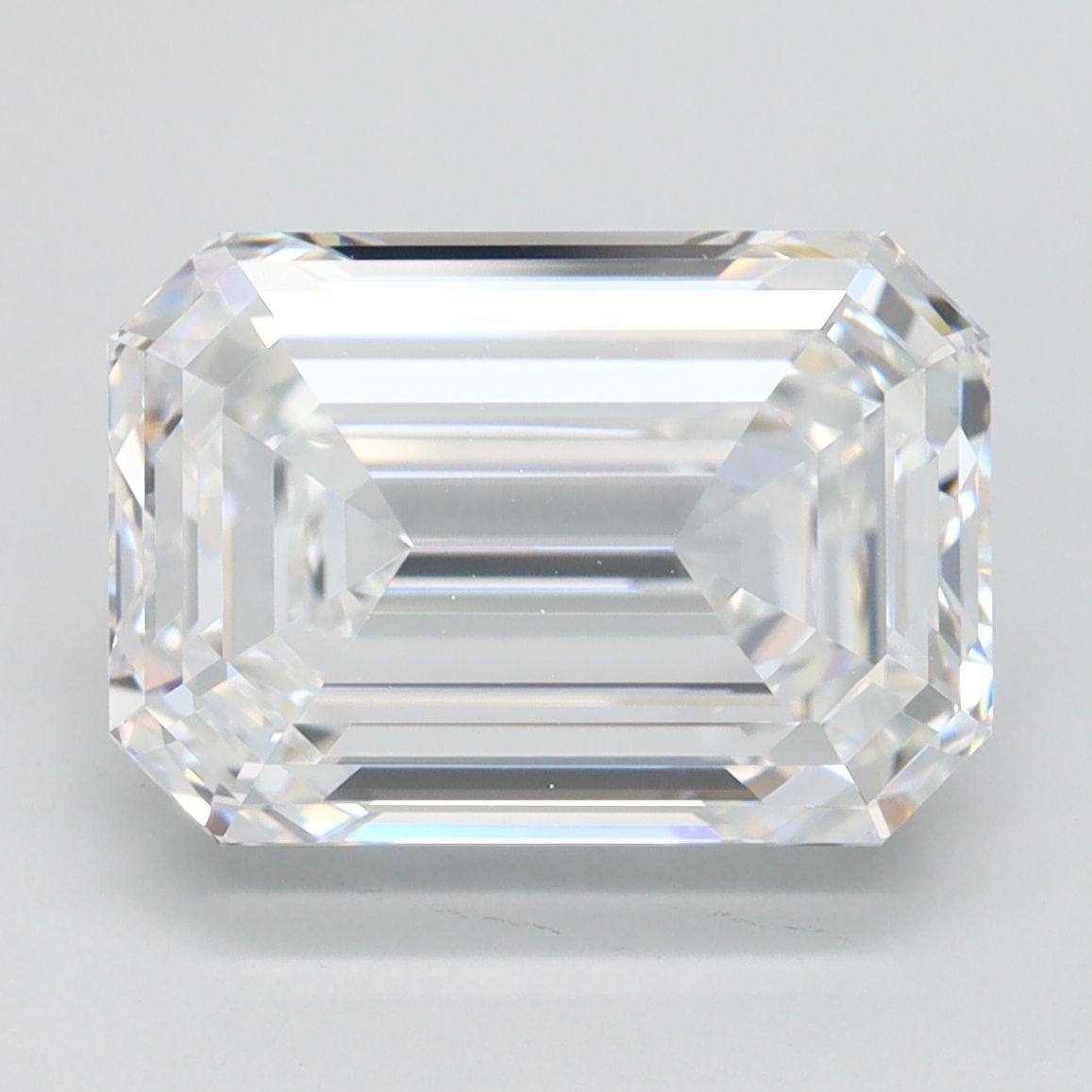 5.53 ct. emerald Lab Grown Diamond front image