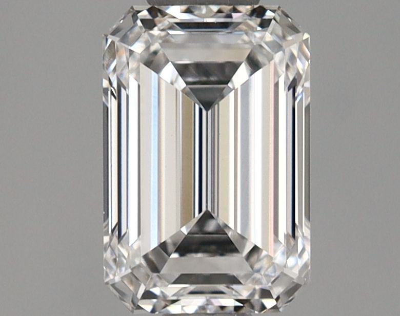1.07 ct. emerald Lab Grown Diamond front image