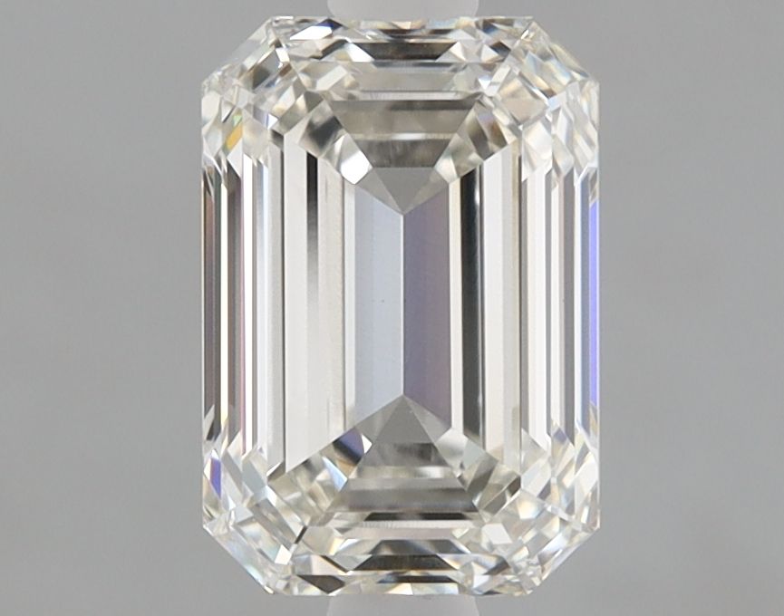 1.53 ct. emerald Lab Grown Diamond front image