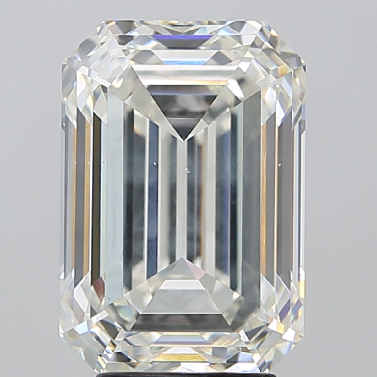 5.09ct Emerald diamond