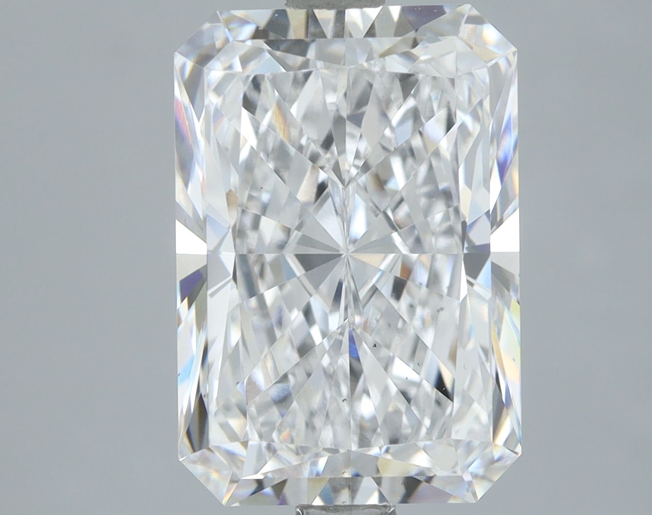 3.53 ct. radiant Lab Grown Diamond front image