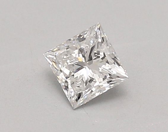 0.47 ct lab-grown Princess Diamond