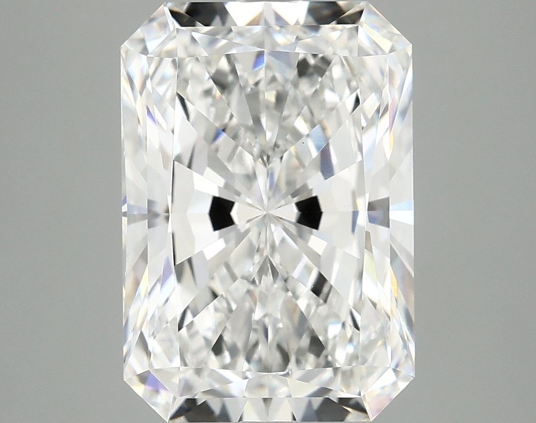 4.89 ct. radiant Lab Grown Diamond front image