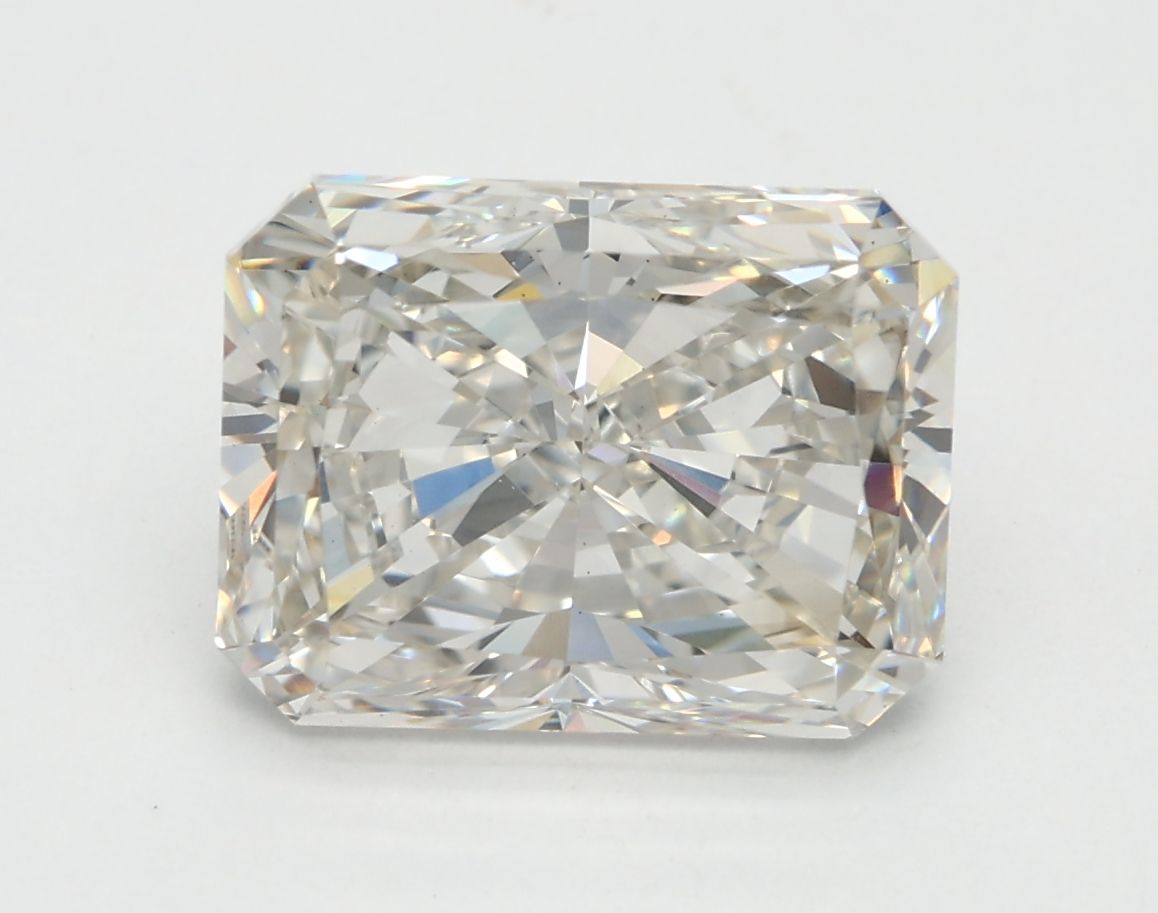 3.18 ct Radiant diamond