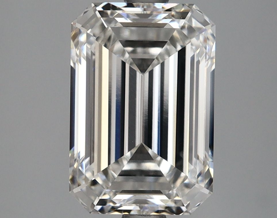 3.12 ct. emerald Lab Grown Diamond front image