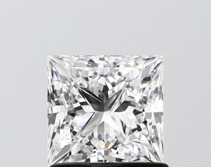 1.1 ct lab-grown Princess Diamond