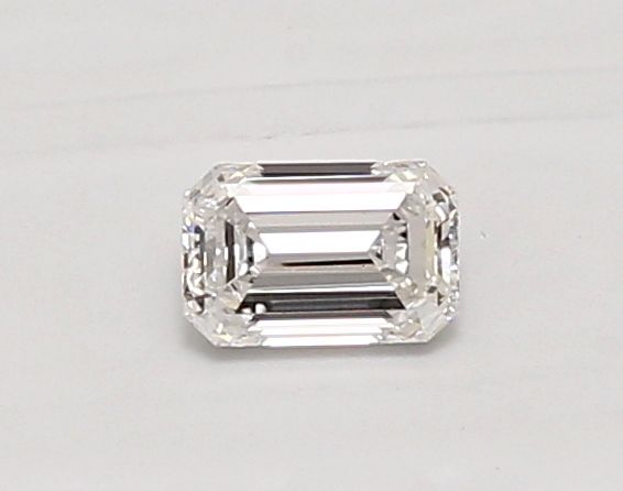 0.38 ct lab-grown Emerald Diamond
