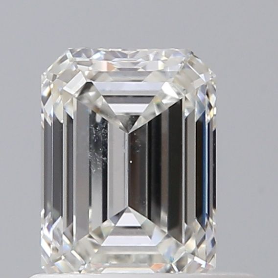 0.70 ct Emerald diamond