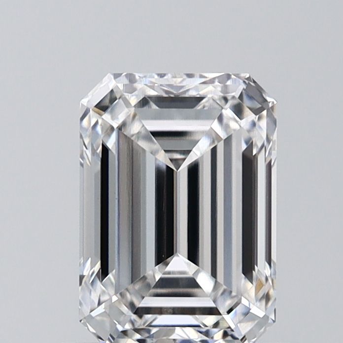 1.04 ct. emerald Lab Grown Diamond front image