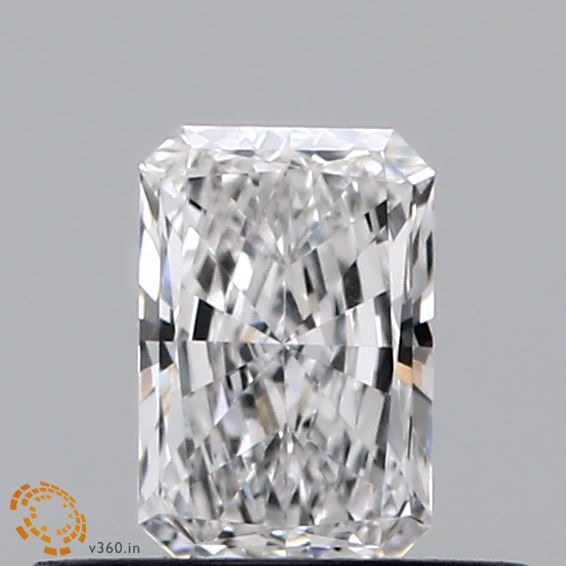 0.34 ct lab-grown Radiant Diamond