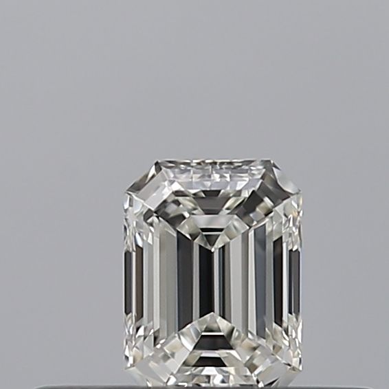 0.23ct Emerald diamond