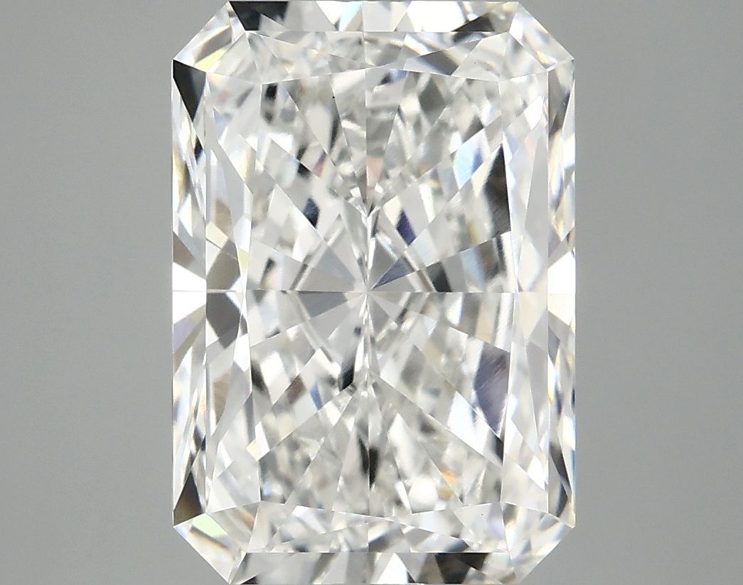 5.00 ct. radiant Lab Grown Diamond front image
