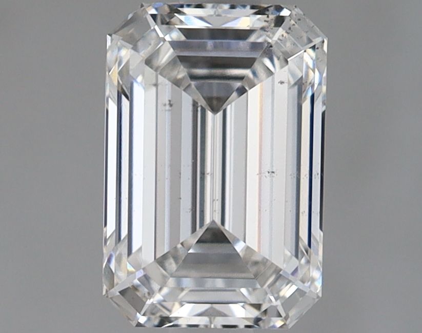 1.32 ct. emerald Lab Grown Diamond front image