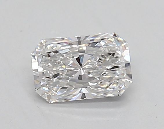 0.39 ct lab-grown Radiant Diamond