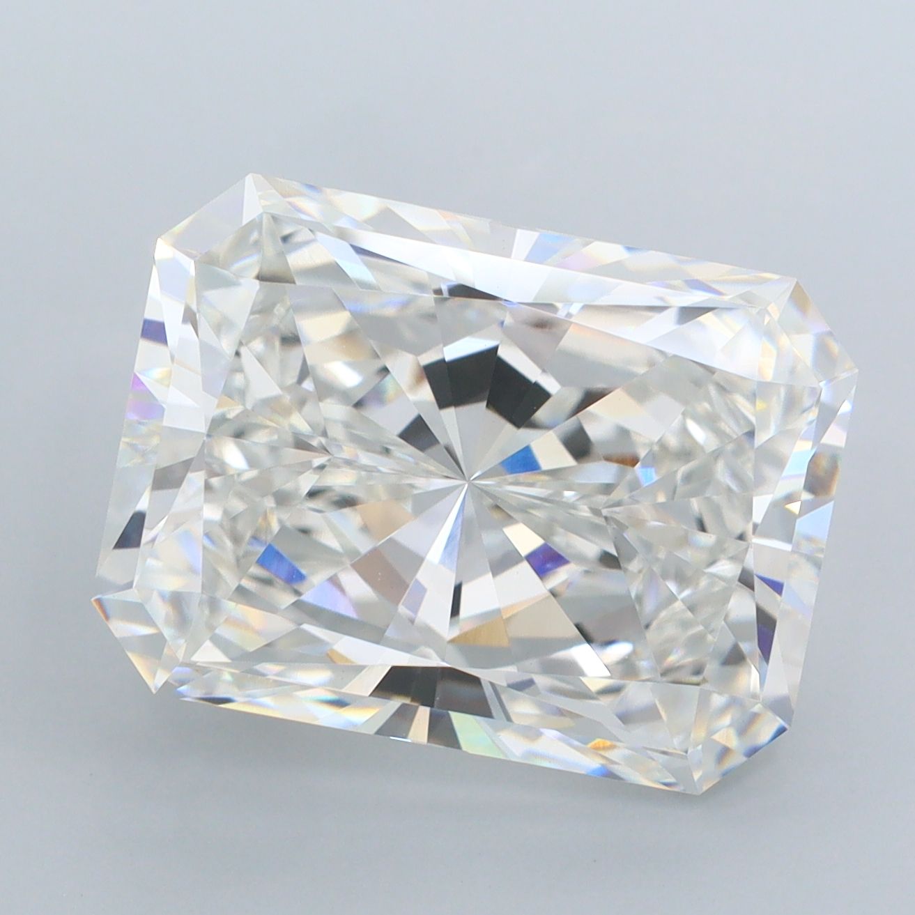 8.09 ct. radiant Lab Grown Diamond front image