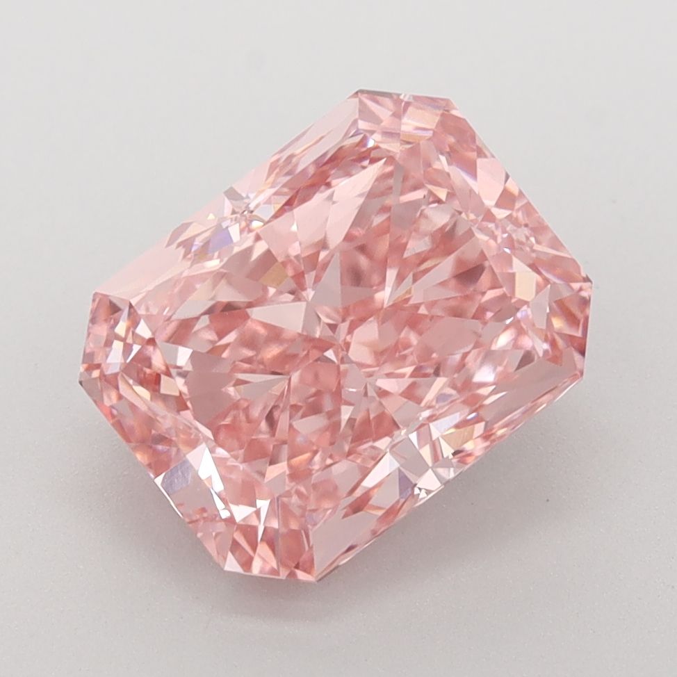 3.53 ct Radiant diamond