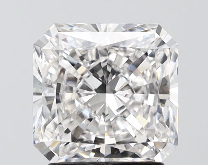 2.05 ct Square Radiant diamond