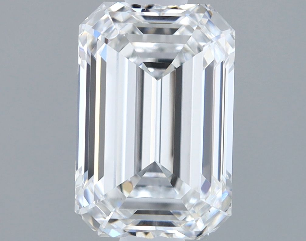 1.09 ct. emerald Lab Grown Diamond front image