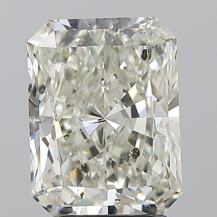 3.01ct Radiant diamond