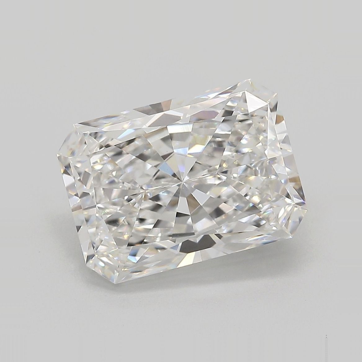1.09 ct. radiant Lab Grown Diamond front image