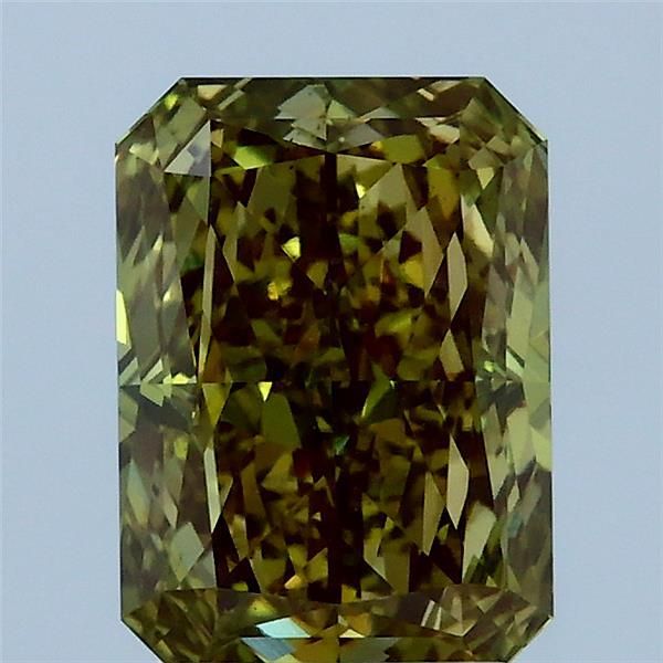 2.12 ct Radiant diamond