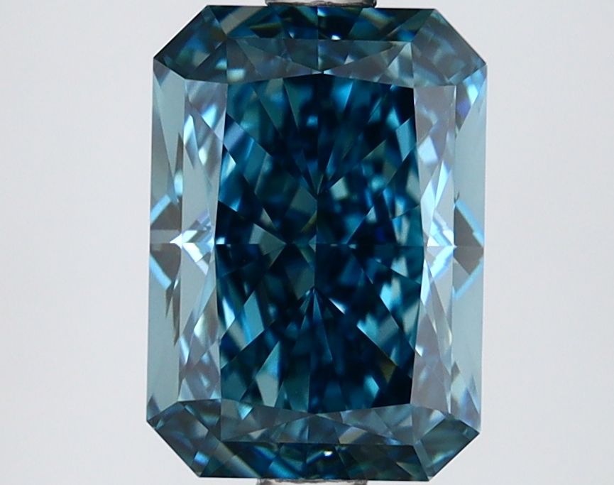 2.52 ct. radiant Lab Grown Diamond front image