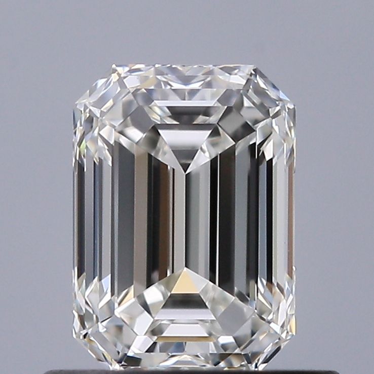 0.71 ct Emerald diamond
