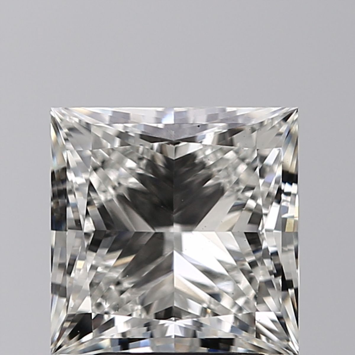 3.01 ct Princess diamond