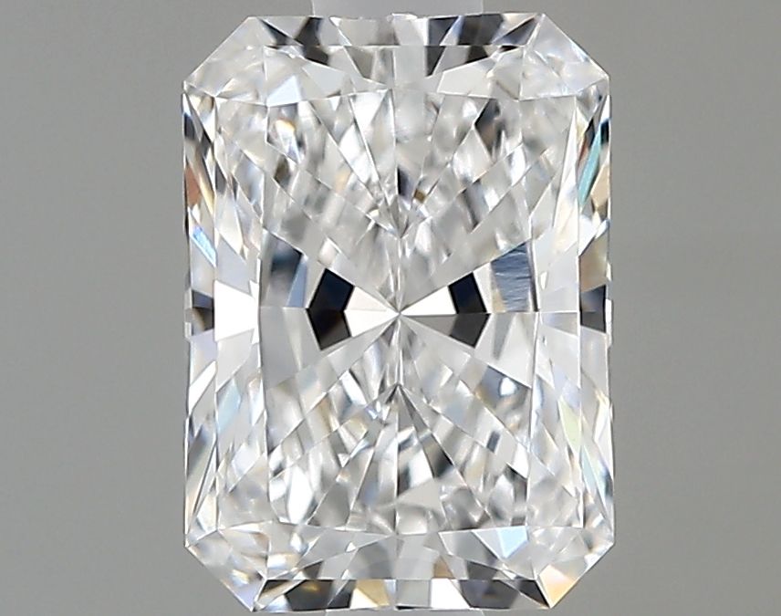 1.04 ct. radiant Lab Grown Diamond front image