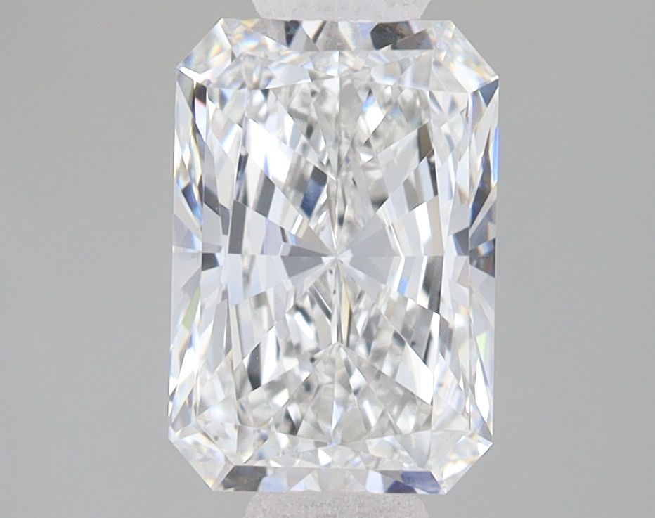 2.00 ct. radiant Lab Grown Diamond front image