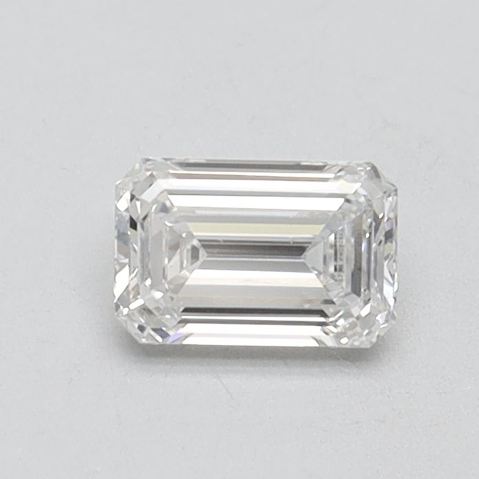 0.47 ct Emerald diamond