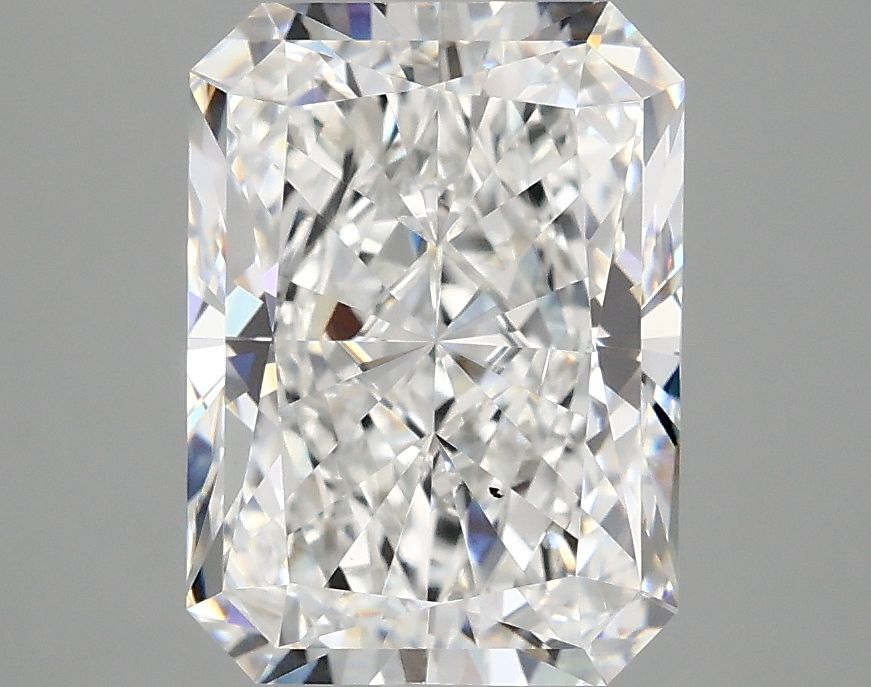 3.16 ct. radiant Lab Grown Diamond front image