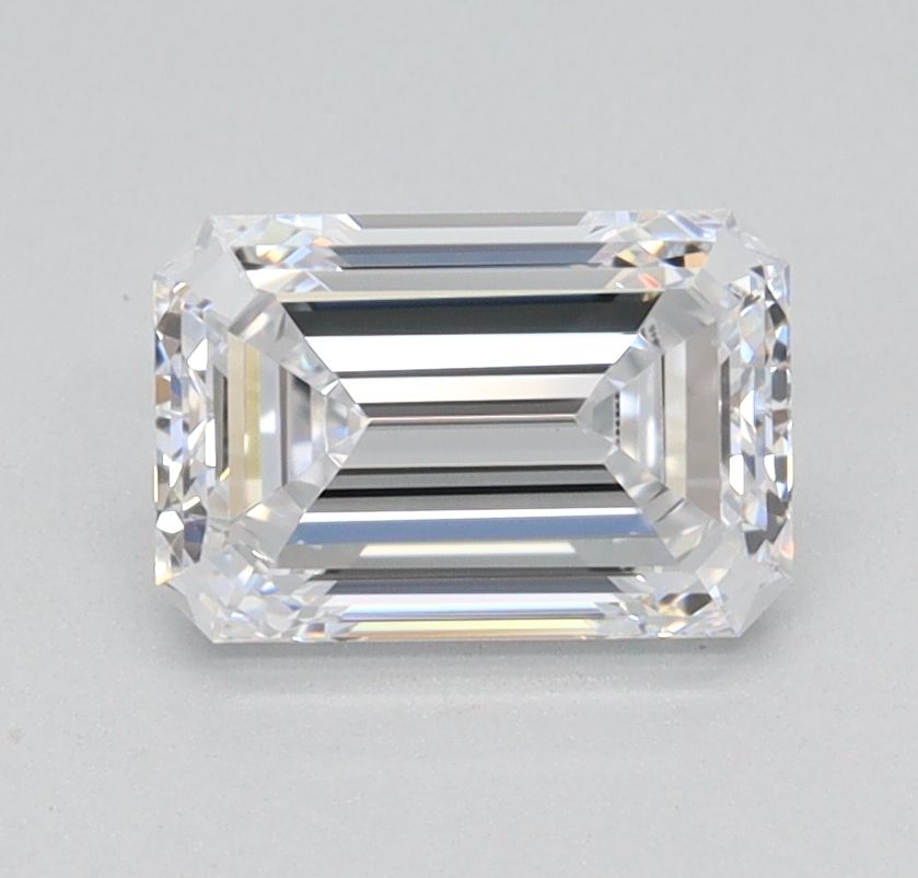 0.95 ct. emerald Lab Grown Diamond front image