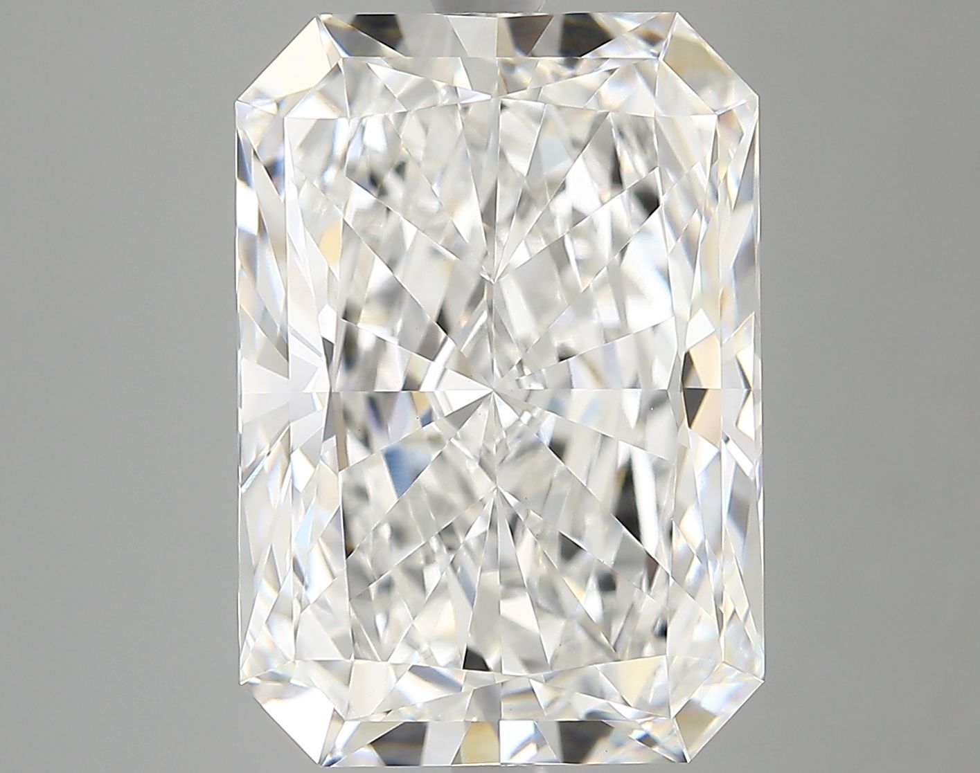 8.08 ct. radiant Lab Grown Diamond front image