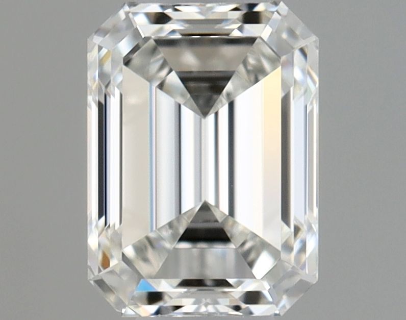 0.40 ct Emerald diamond