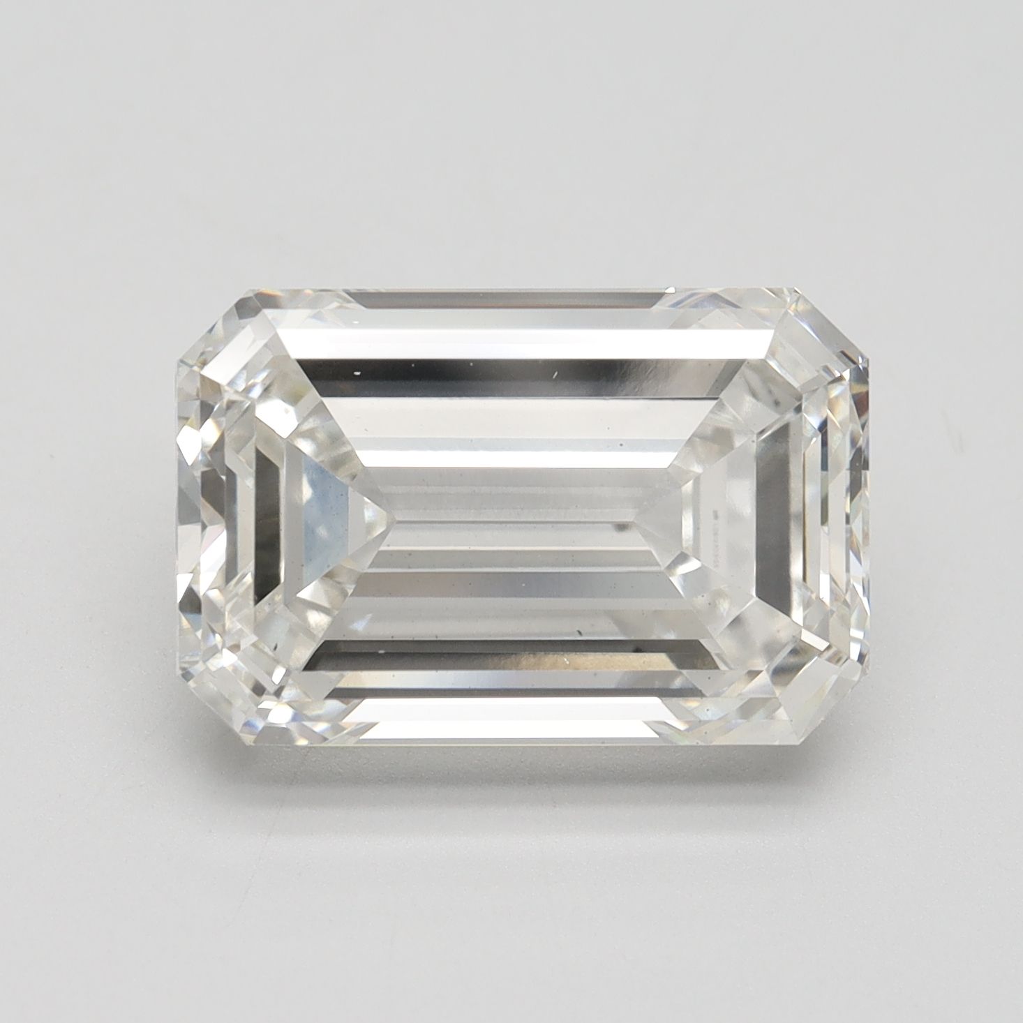 7.53 ct. emerald Lab Grown Diamond front image
