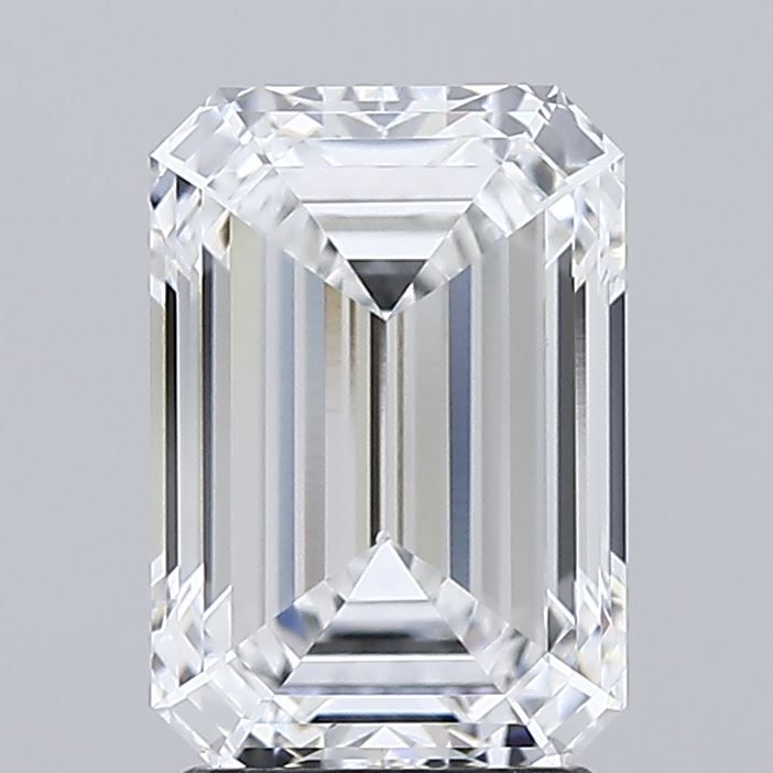 0.5 ct lab-grown Emerald Diamond