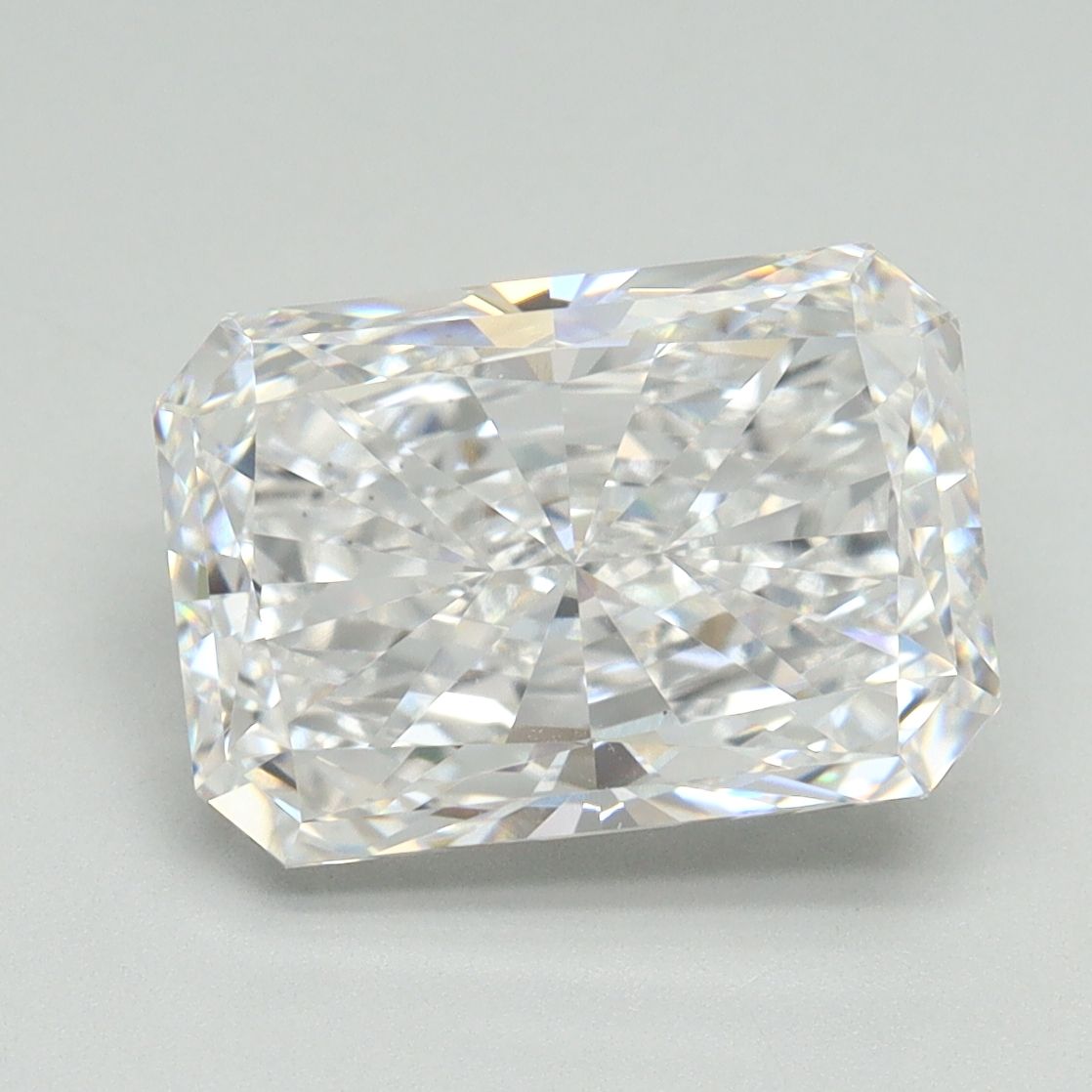 4.07 ct. radiant Lab Grown Diamond front image