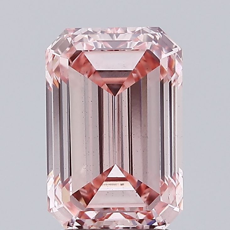 2.60 ct Emerald diamond