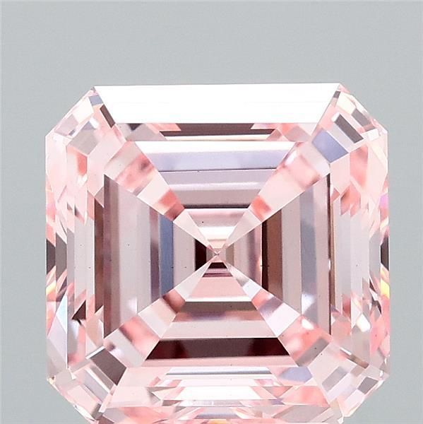 3.33 ct Square Emerald diamond
